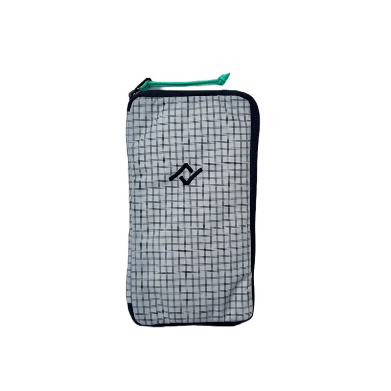 Fjordalp Insulated Phone Case Silver Mint