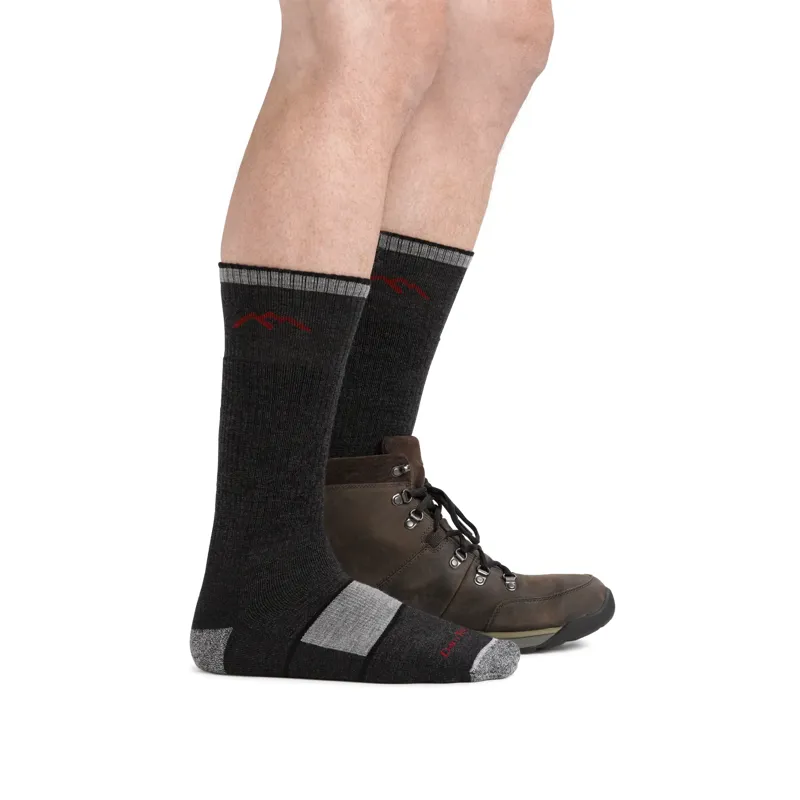 Darn Tough Hiker Boot Socks Full Cushion Midweight Men's Black-2