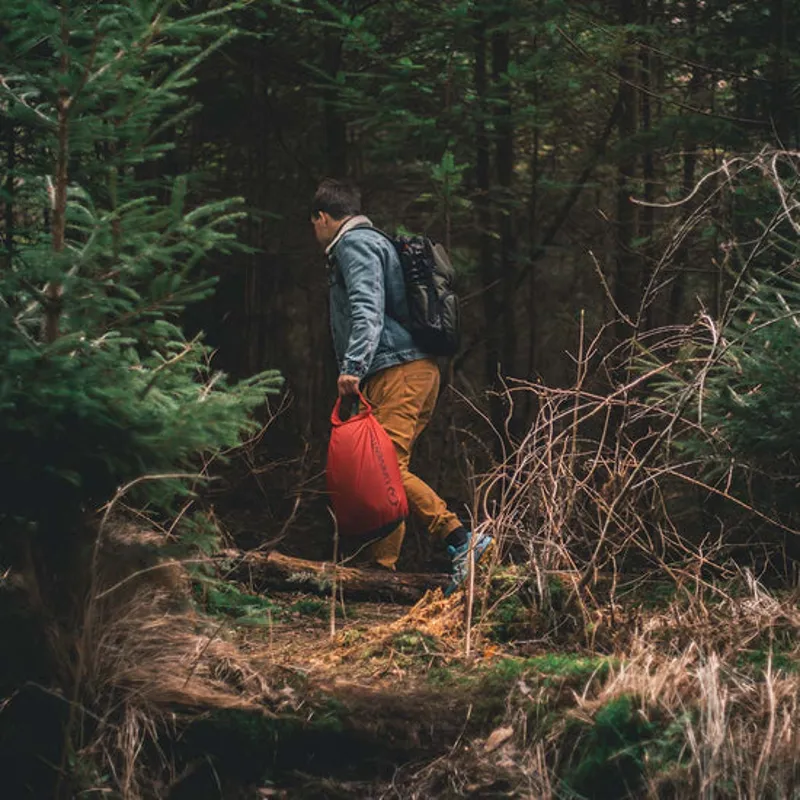 Lifeventure Ultralight Dry Bag 25L Red-3